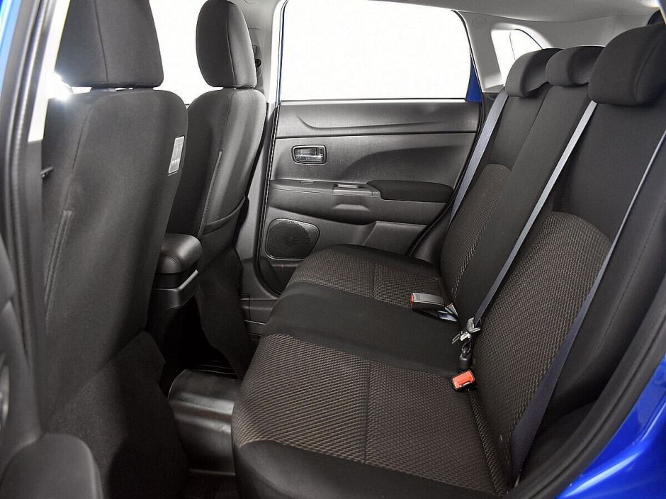 Mitsubishi ASX, 2.0 л, Вариатор, 2018 фото 1