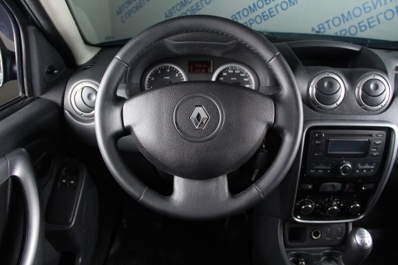 Renault Duster Privilege, 1.6 л, МТ, 2014 фото 12