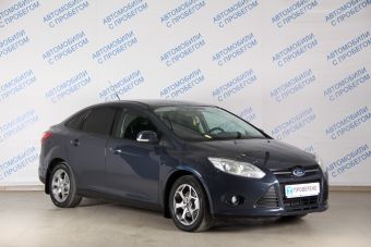 Ford Focus Trend, 1.6 л, МКПП, 2012 фото 4