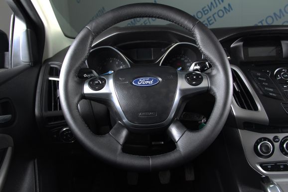 Ford Focus Trend, 1.6 л, МТ, 2012 фото 2