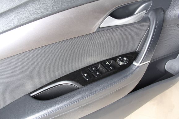 Hyundai i40 Active Plus, 2.0 л, АТ, 2012 фото 8