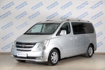 Hyundai Grand Starex, 2.5 л, АКПП, 2008 фото 3