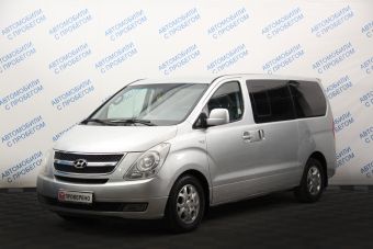 Hyundai Grand Starex, 2.5 л, АКПП, 2010 фото 3