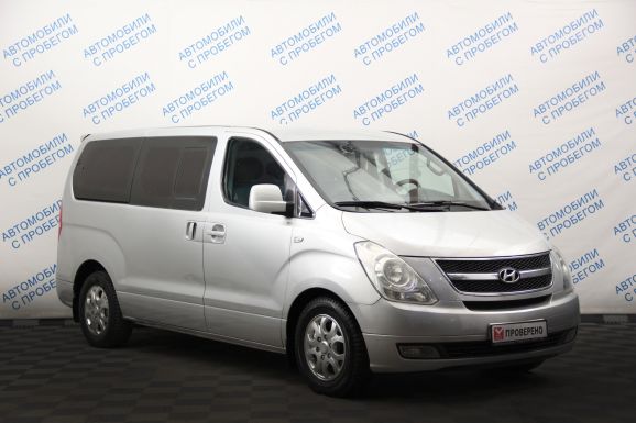Hyundai Grand Starex, 2.5 л, АТ, 2010 фото 4
