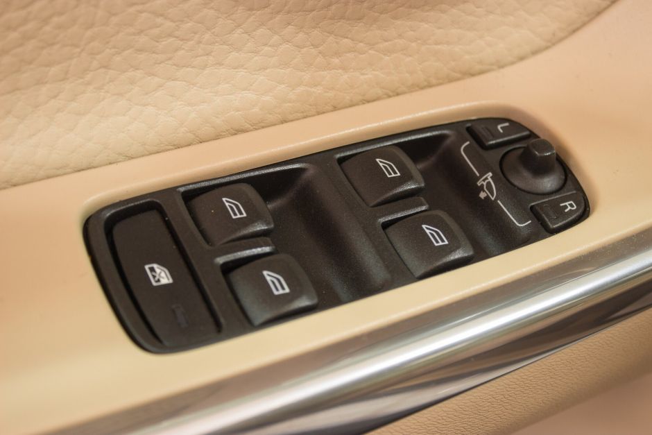 Volvo XC60, 2.4 л, АТ, 2013 фото 14