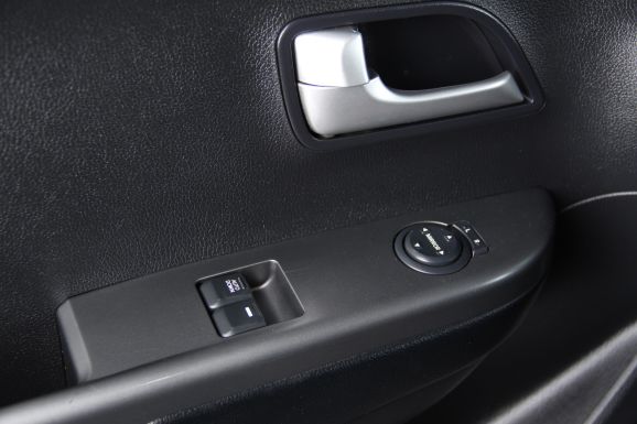 Kia Rio Luxe, 1.6 л, АТ, 2016 фото 9