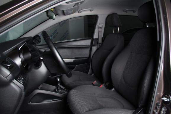 Kia Rio Luxe, 1.6 л, АТ, 2016 фото 1