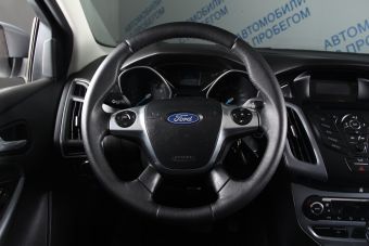 Ford Focus Titanium, 1.6 л, РКПП, 2013 фото 10