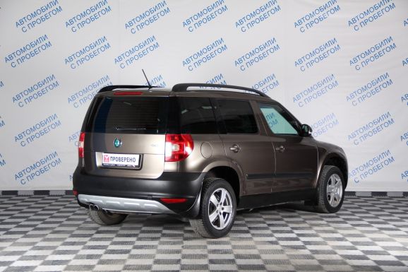 Skoda Yeti Ambition, 1.8 л, Робот, 2011 фото 5