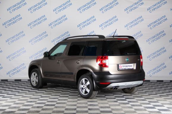 Skoda Yeti Ambition, 1.8 л, Робот, 2011 фото 6
