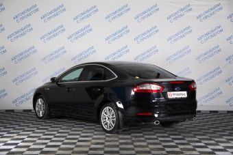 Ford Mondeo Titanium, 2.0 л, РКПП, 2013 фото 6