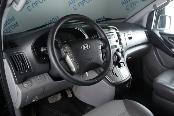 Hyundai Grand Starex, 2.5 л, АТ, 2009 фото 8