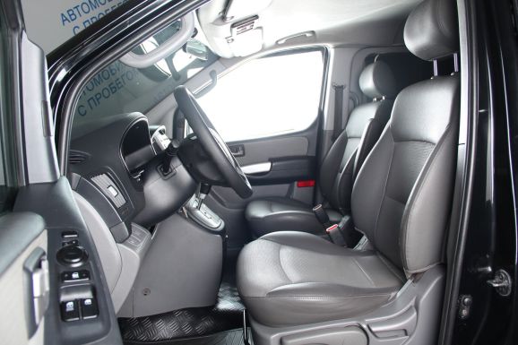 Hyundai Grand Starex, 2.5 л, АТ, 2009 фото 11