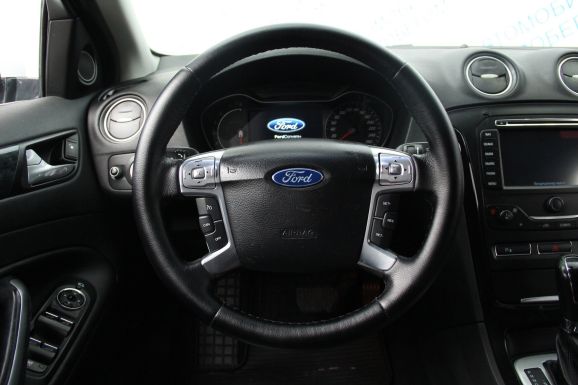 Ford Mondeo Titanium, 2.3 л, АТ, 2012 фото 10