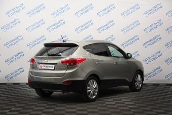 Hyundai ix35, 2.0 л, АКПП, 2013 фото 4