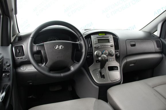 Hyundai Grand Starex, 2.5 л, АТ, 2009 фото 8
