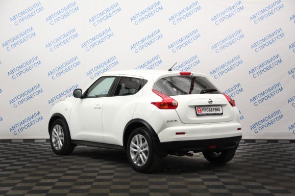 Nissan Juke SE+, 1.6 л, Вариатор, 2014 фото 6