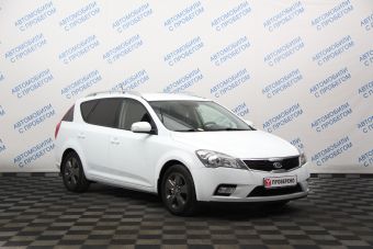 Kia Ceed Luxe, 1.6 л, АКПП, 2012 фото 4