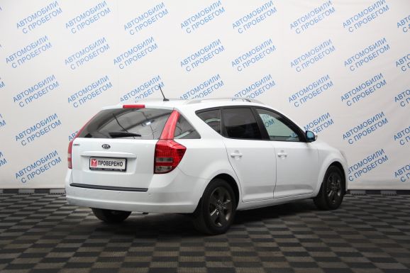 Kia Ceed Luxe, 1.6 л, АТ, 2012 фото 6