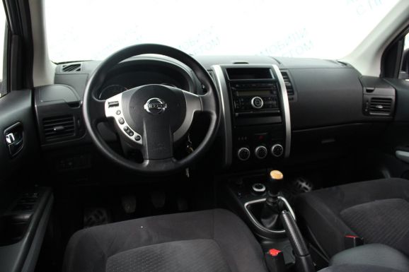 Nissan X-Trail SE Mid, 2.0 л, МТ, 2012 фото 9
