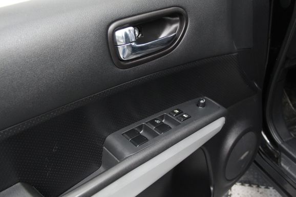 Nissan X-Trail SE Mid, 2.0 л, МТ, 2012 фото 11