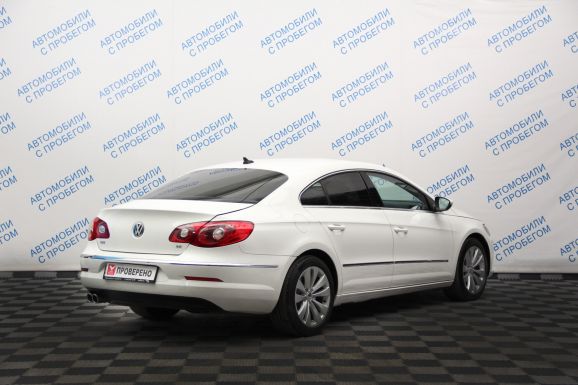 Volkswagen Passat CC, 2.0 л, Робот, 2009 фото 5