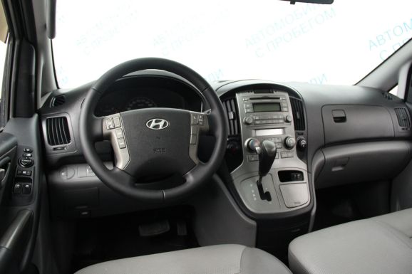 Hyundai Grand Starex, 2.5 л, АТ, 2009 фото 9