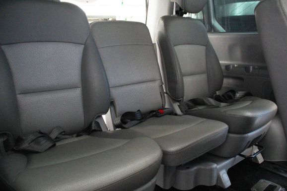 Hyundai Grand Starex, 2.5 л, АТ, 2009 фото 1