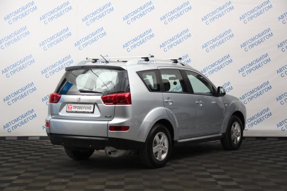 Peugeot 4007 Allure, 2.4 л, Вариатор, 2011 фото 5