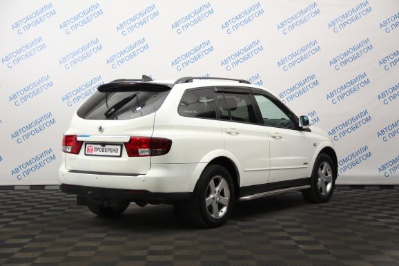 SsangYong Kyron Luxury, 2.0 л, АТ, 2010 фото 5