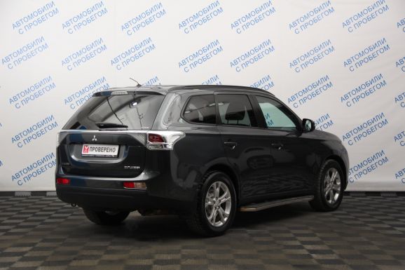 Mitsubishi Outlander, 2.4 л, Вариатор, 2014 фото 5
