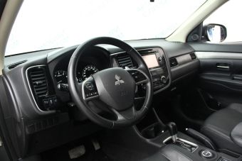 Mitsubishi Outlander, 2.4 л, CVT, 2014 фото 7