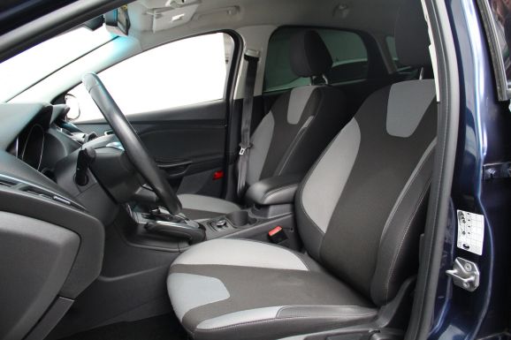 Ford Focus Titanium, 1.6 л, Робот, 2014 фото 2