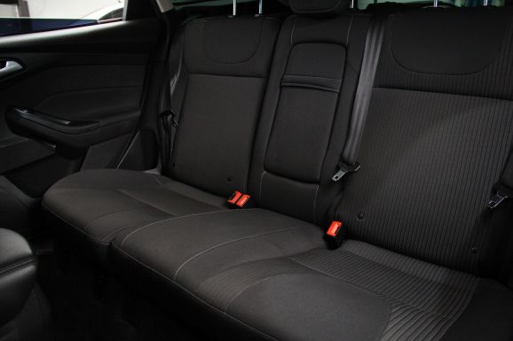 Ford Focus Titanium, 1.6 л, Робот, 2014 фото 1