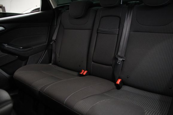 Ford Focus Trend +ESP, 2.0 л, МТ, 2012 фото 1