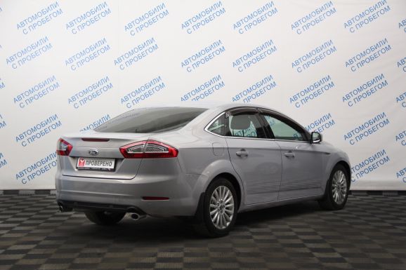 Ford Mondeo Titanium, 2.0 л, Робот, 2012 фото 5