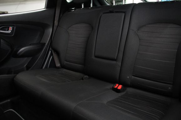 Hyundai ix35 Comfort, 2.0 л, АТ, 2015 фото 1