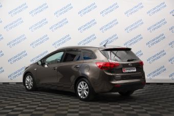 Kia Ceed Luxe 2016, 1.6 л, АКПП, 2016 фото 6