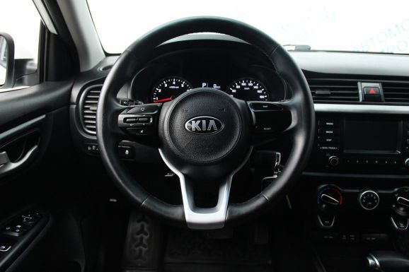 Kia Rio Luxe, 1.6 л, АТ, 2019 фото 10