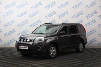 Nissan X-Trail SE Base, 2.0 л, CVT, 2015 фото 3