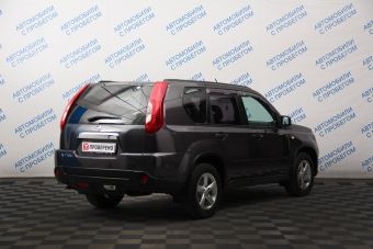 Nissan X-Trail SE Base, 2.0 л, CVT, 2015 фото 6