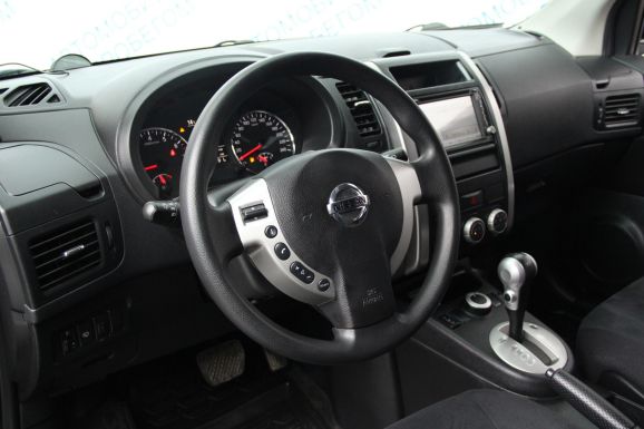 Nissan X-Trail SE Base, 2.0 л, Вариатор, 2015 фото 10