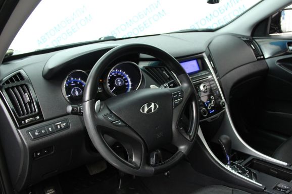 Hyundai Sonata Prestige + Navi, 2.0 л, АТ, 2012 фото 7