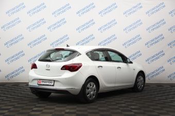 Opel Astra Cosmo, 1.4 л, АКПП, 2012 фото 6