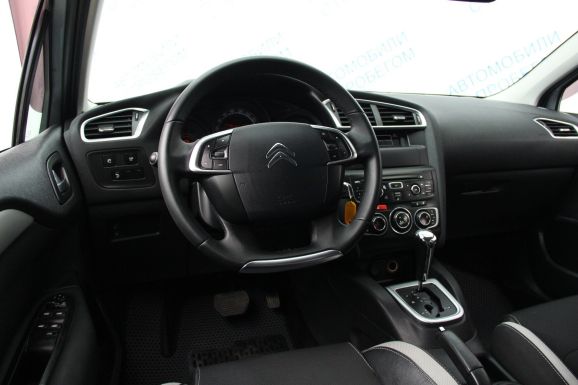 Citroen C4 Exclusive, 1.6 л, АТ, 2012 фото 7