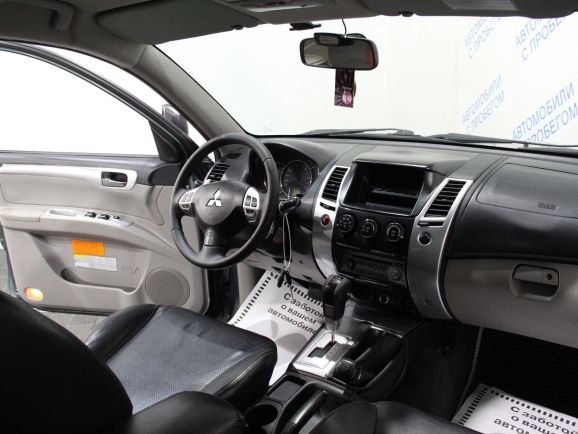 Mitsubishi Pajero Sport Ultimate S03, 2.5 л, АТ, 2010 фото 8