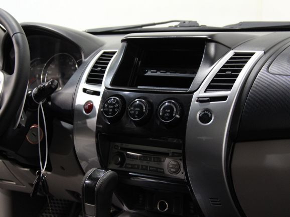 Mitsubishi Pajero Sport Ultimate S03, 2.5 л, АТ, 2010 фото 10