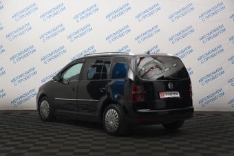 Volkswagen Touran Highline, 2.0 л, РКПП, 2008 фото 5