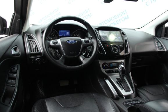 Ford Focus, 1.6 л, Робот, 2014 фото 8