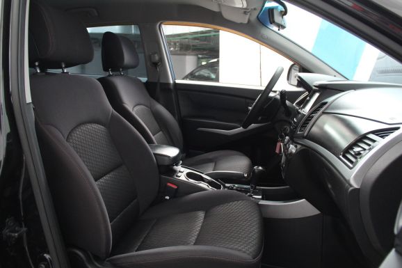 SsangYong Actyon Comfort (low), 2.0 л, АТ, 2015 фото 2